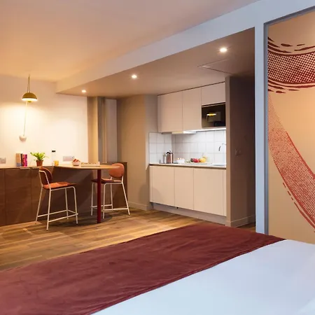 Lyf Gambetta 4* Paris